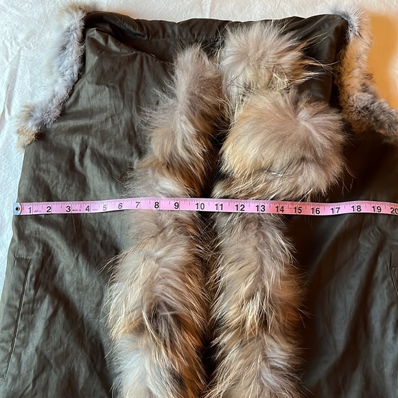 Diomi Fur Vest Rabbit/Raccoon Reversible Collared Medium - Picture 11 of 15